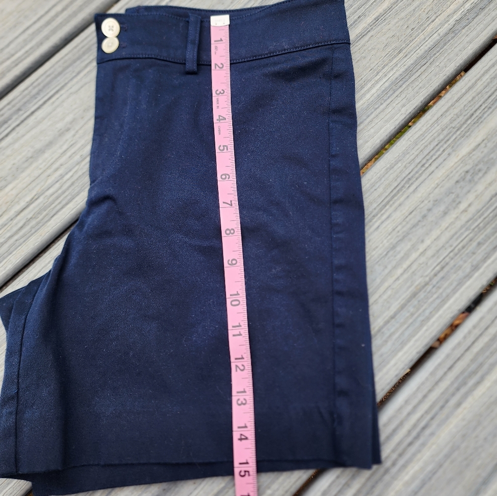 Sz 8 Chaps navy classic shorts - Picture 6 of 7